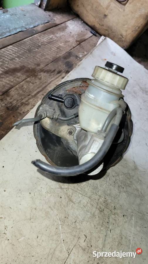Serwo hamulcowe Toyota Avensis T22 4720005220 Łagów