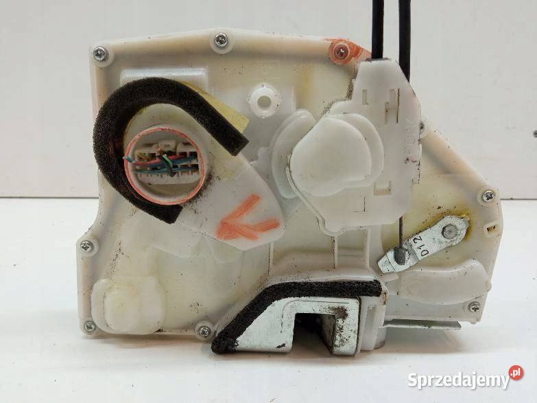 ZAMEK DRZWI LEWY PRZÓD MK6 Suzuki Swift IV