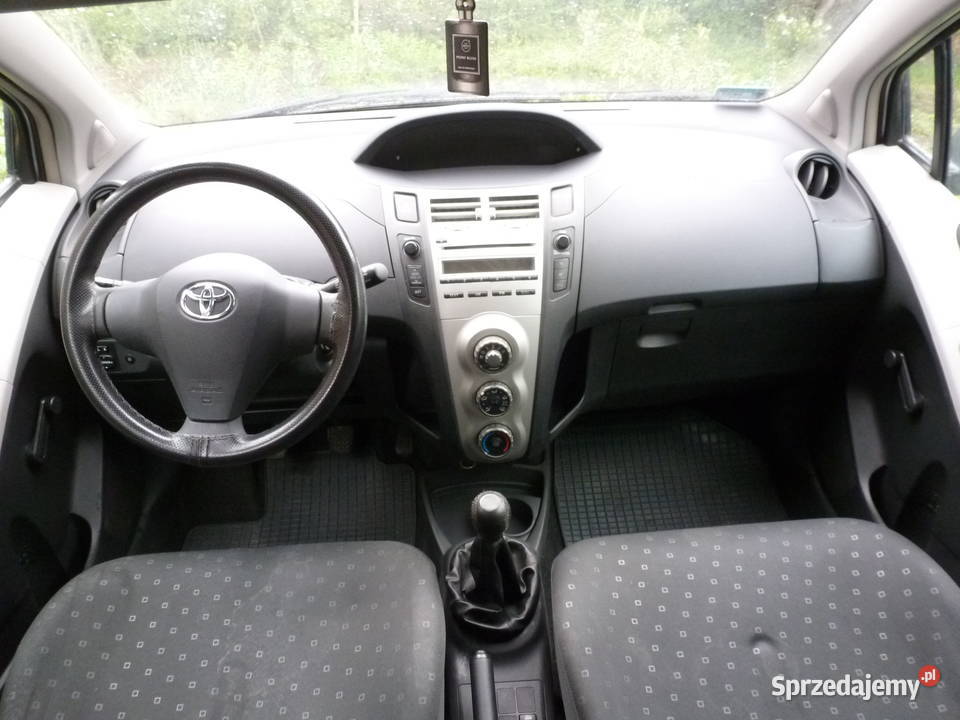 Toyota Yaris 13B 2008r czujnik parkowania Rudnik nad Sanem