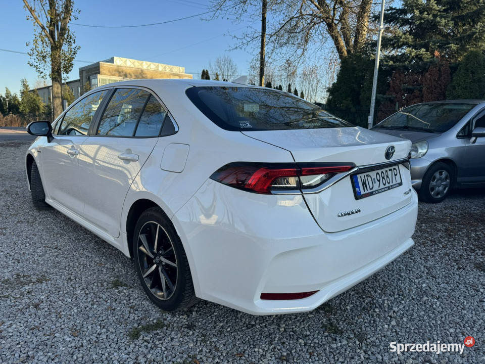 Toyota Corolla 18 HSD FVat 23 Ast Parkowani Corolla mazowieckie Otwock Mały sprzedam