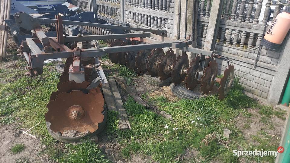 Agregat uprawowo siewny talerzowka pług Agregaty mazowieckie