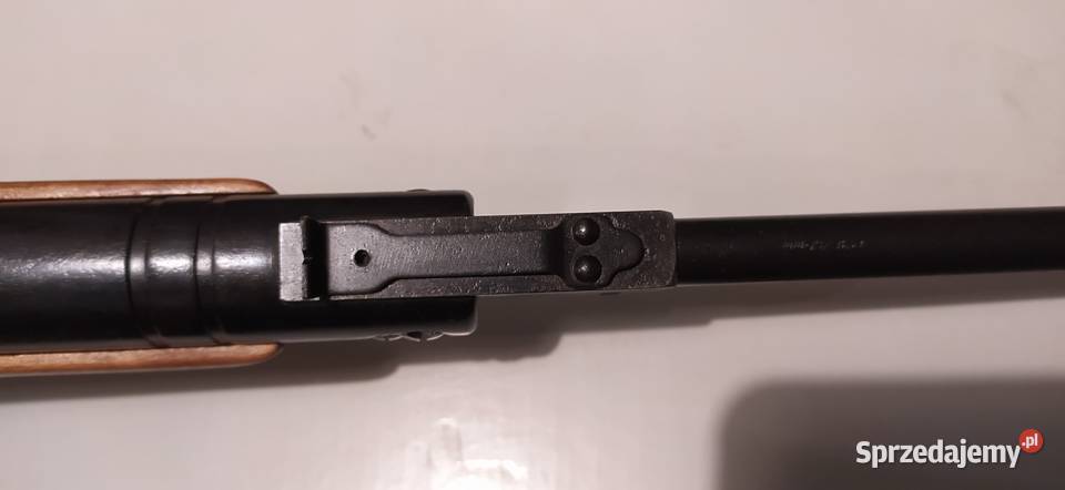 Wiatrówka Suhl modelka 300 Wieleń