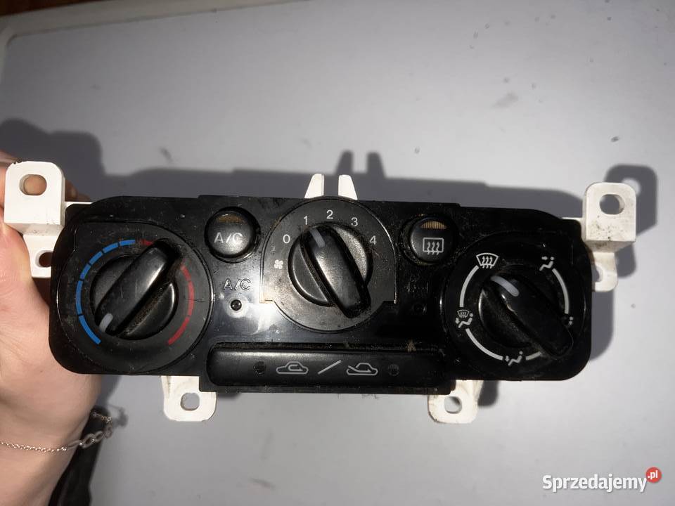 panel sterowania nawiewu mazda 323f Ostrów Wielkopolski