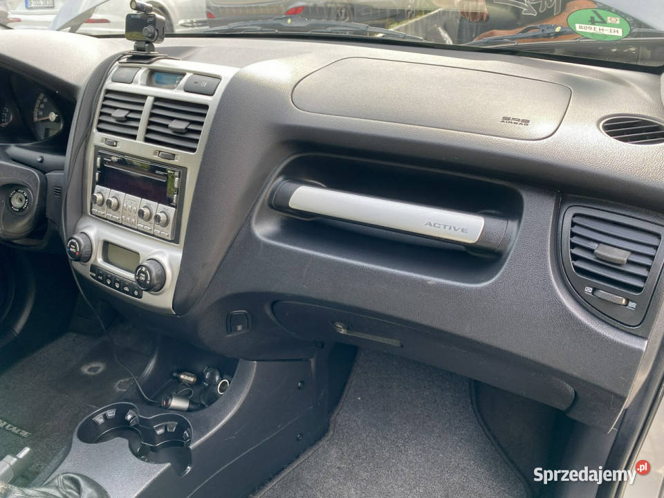 Kia Sportage 4x4 zadbana nowe sprzęgło klocki i czujnik zmierzchu Poznań