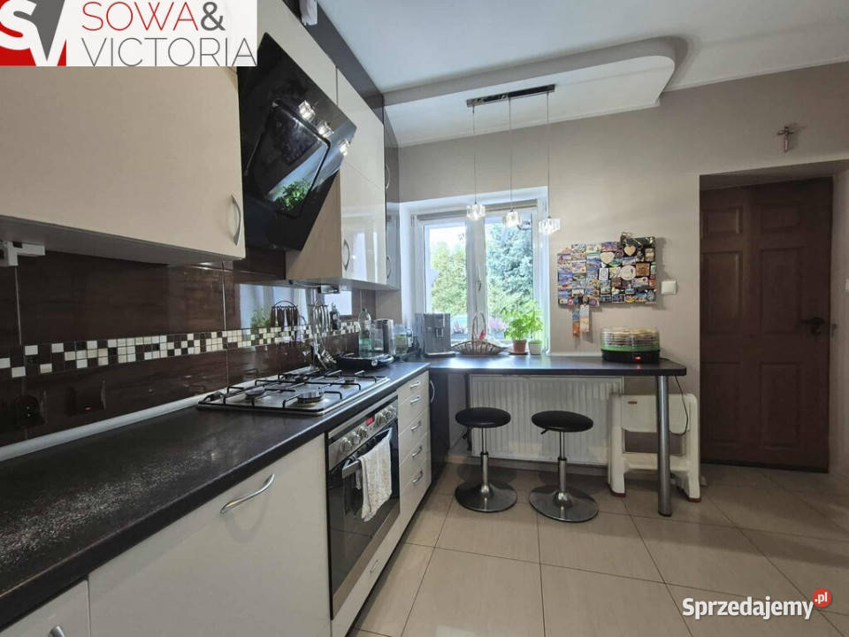 Dwa poziomy i niezależne wejście w centrum