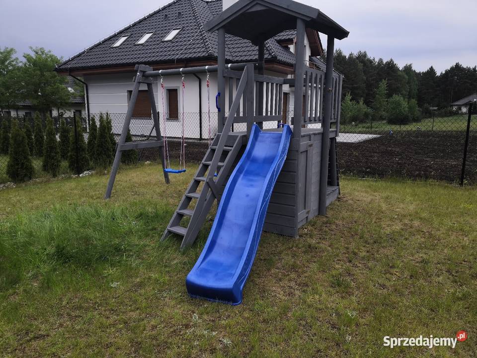 Plac zabaw zjeżdżalnia huśtawka piaskownia Konin