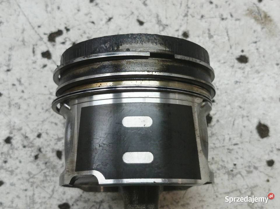 TŁOK KORBOWÓD 75L118 16 E HDI Citroen C4 Cactus Rok produkcji 2016