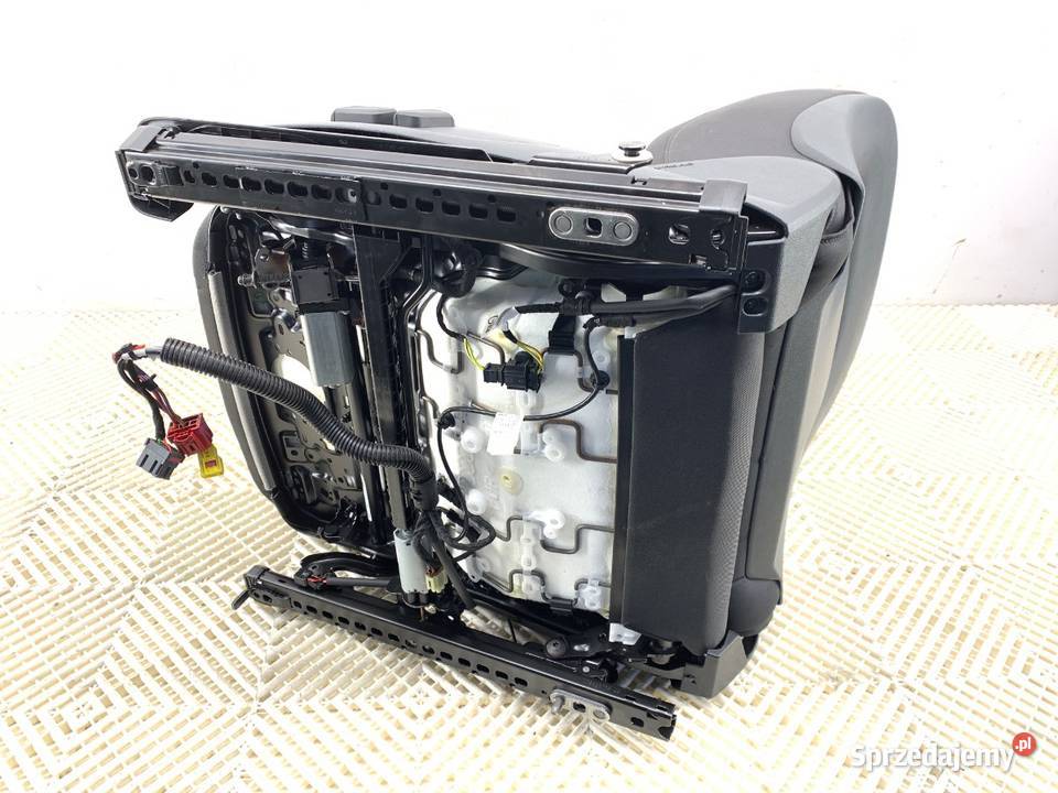 FOTEL LEWY PRZÓD AUDI A4 B9 SedanLimuzyna