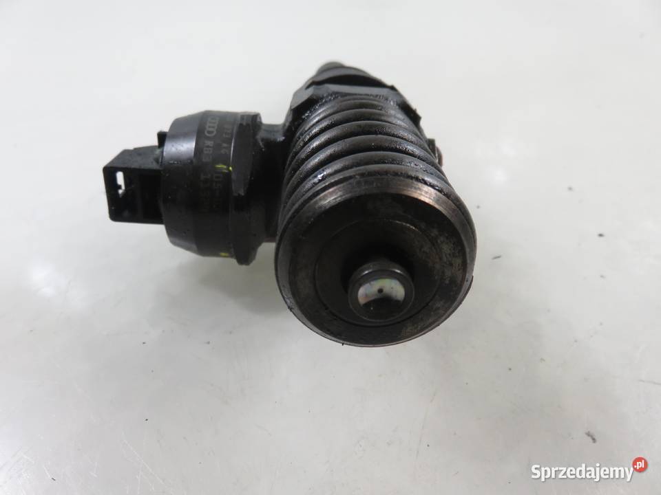 POMPOWTRYSKIWACZ VW GOLF PLUS 19 TDI 038130073AG