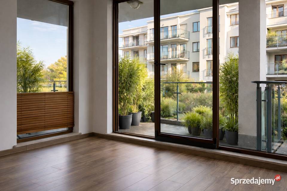 Cicha enklawa Centrum Ochrona kort tenisowy Gdańsk