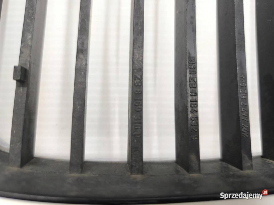 NERKA MASKI PRAWA BMW E39 25B 2494066 Atrapy