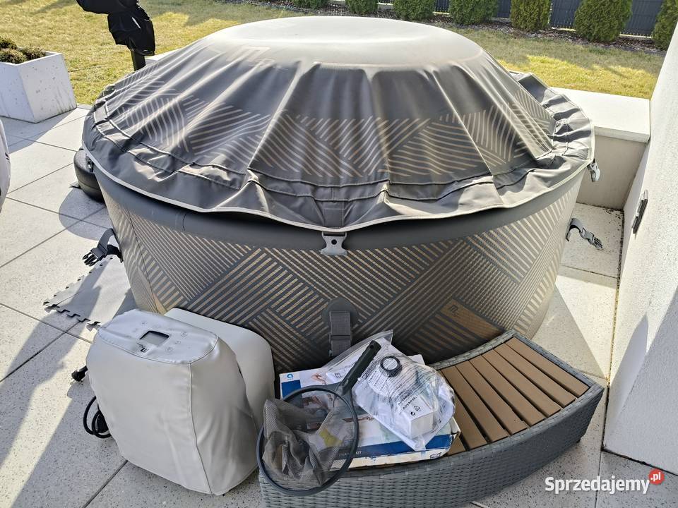 Basen z hydromasażem 165 6osobowy Baseny, balie i sauny