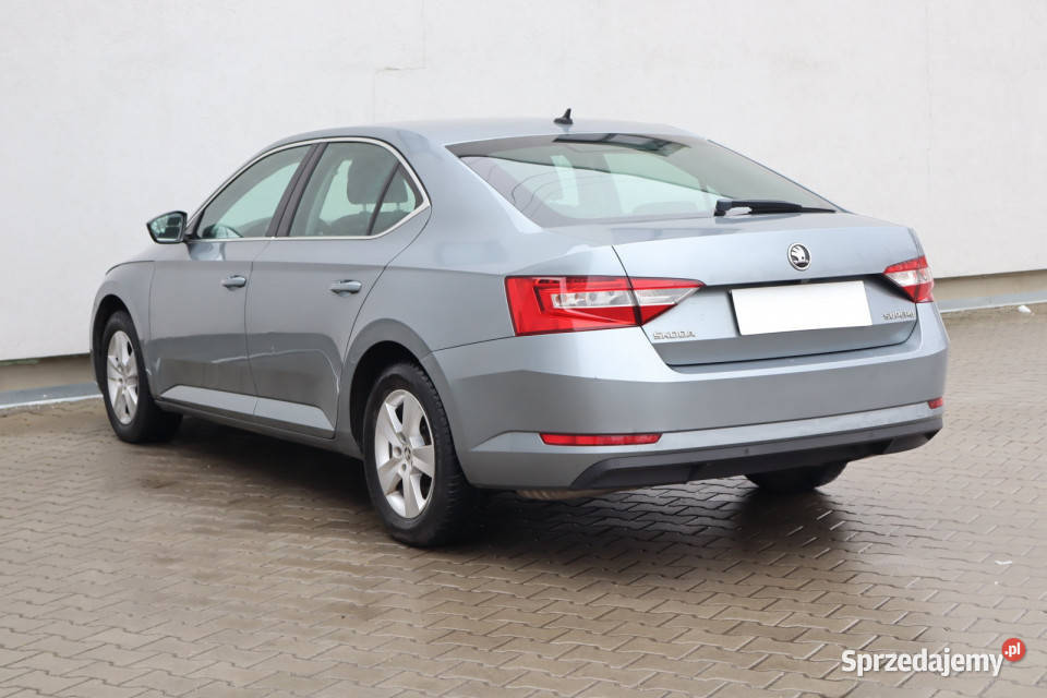Skoda Superb 14 TSI czujnik parkowania Superb Zabrze