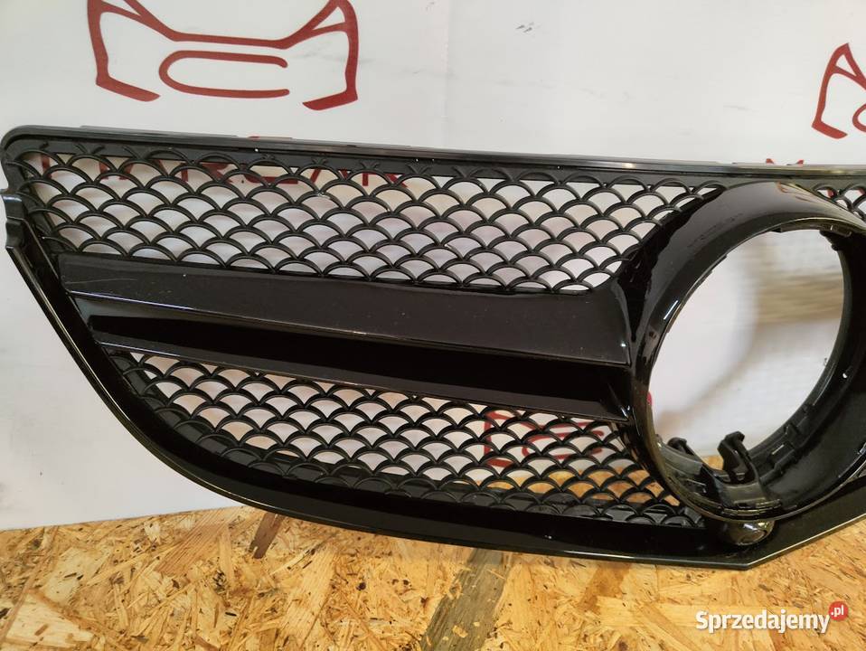 Grill Atrapa Mercedes W207 W212 Coupe Lift 2014 Pleszew