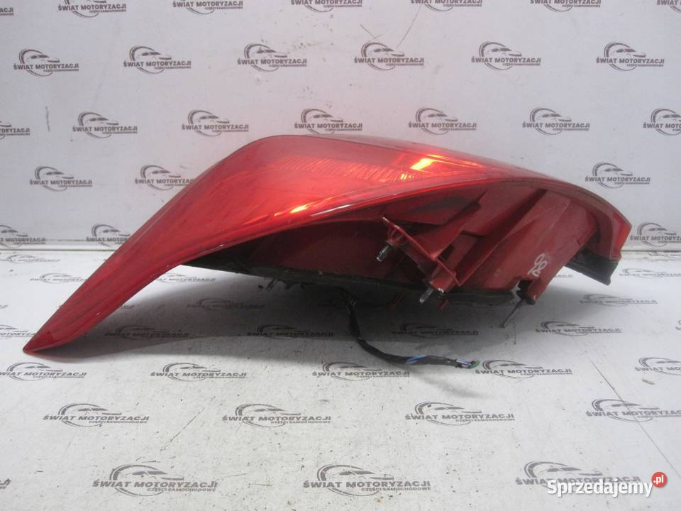 MOKKA A 13r lampa prawy tył