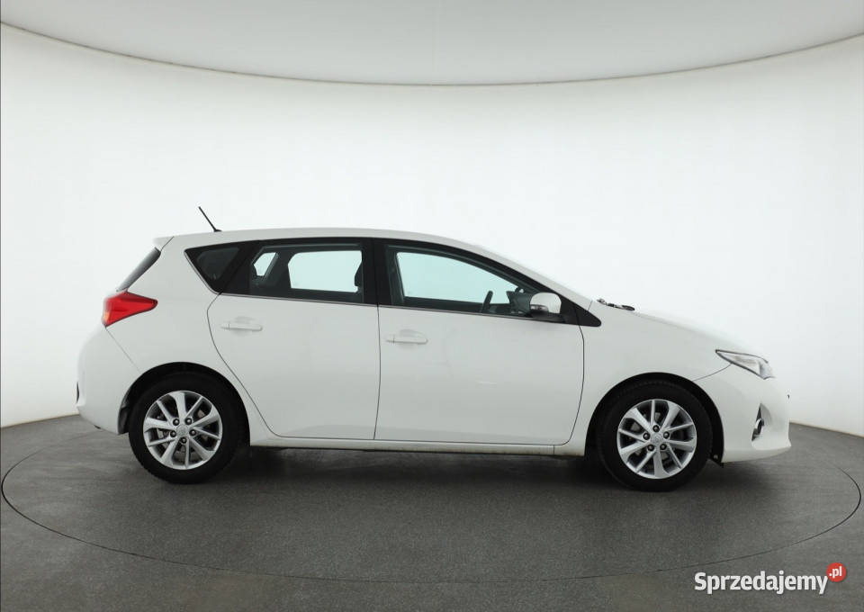 Toyota Auris 14 D4D światła przeciwmgielne Piaseczno