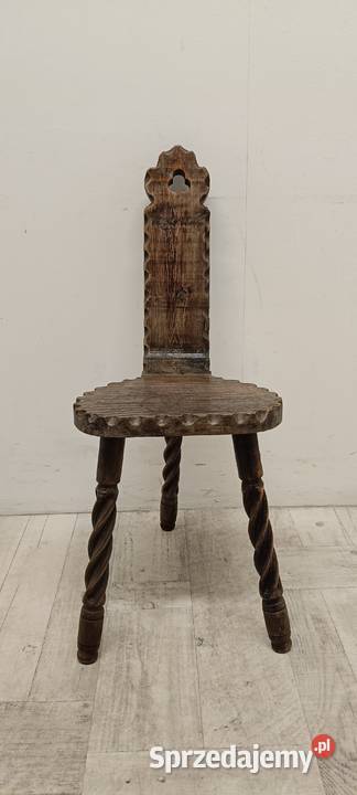 krzesło rzeźbione artystyczne stare drewniane Radomsko