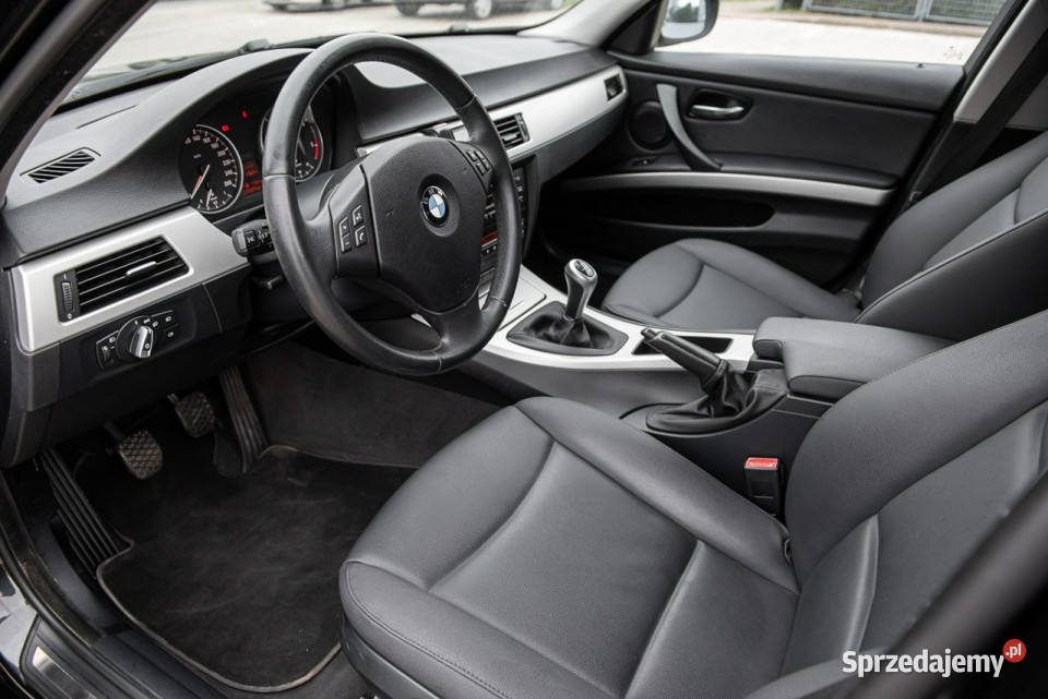 BMW 320 LCI 320d 143 Super Stan Opłacona bluetooth Zwoleń