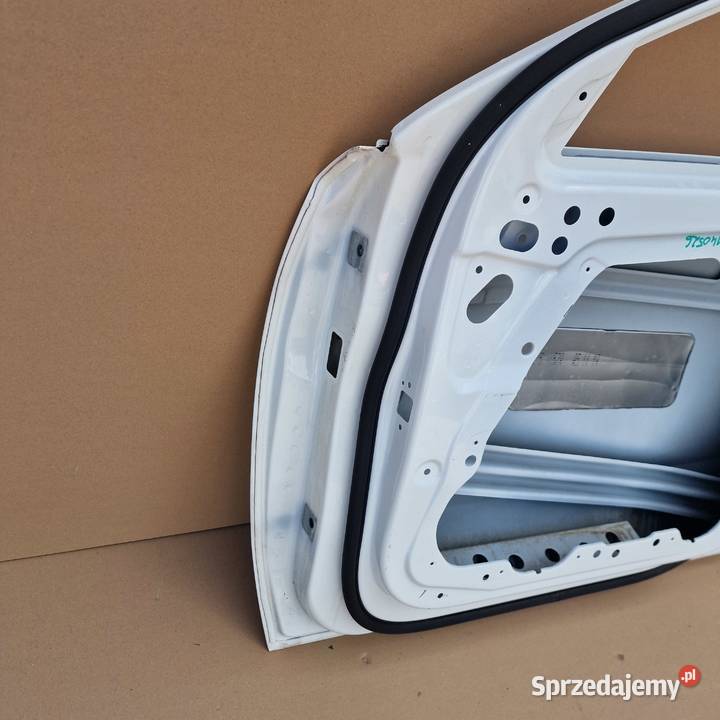 MERCEDES W177 AKLASA DRZWI PRAWE PRZÓD Bieleń sprzedam