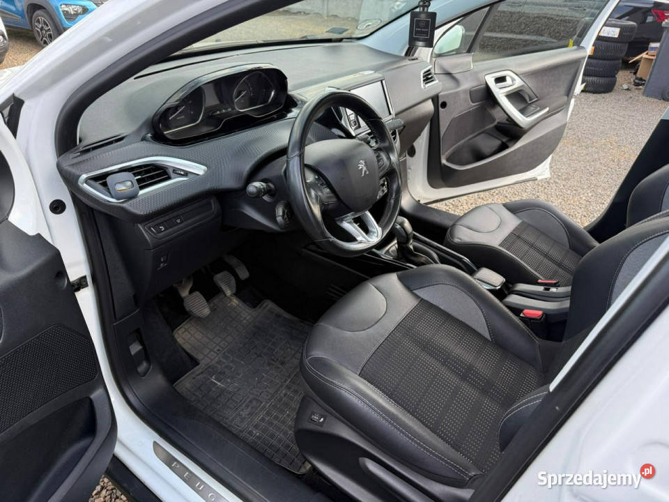 Peugeot 2008 Klimatronic navi dach panoramiczny 2008 Zbąszyń
