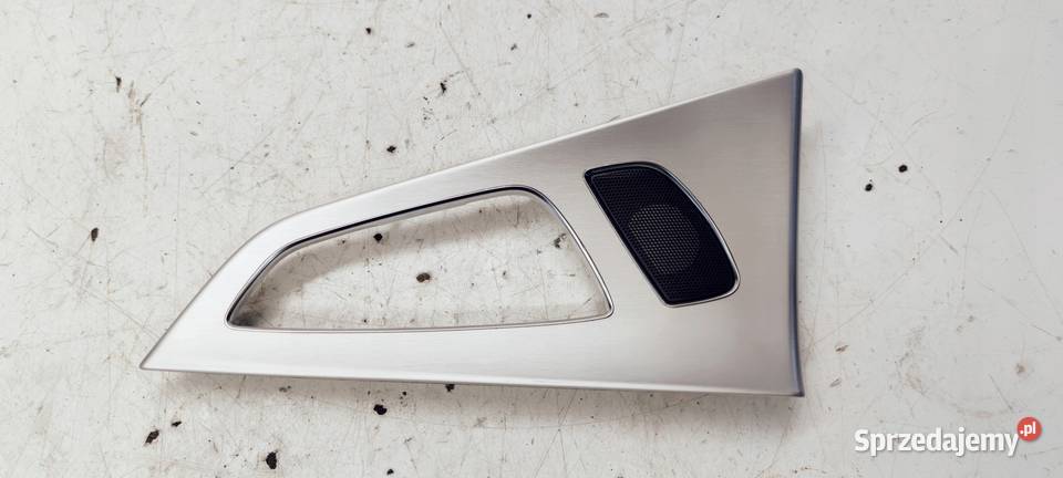 LISTWA DEKOR DRZWI AUDI A7 PRAWY TYŁ 4G8867420 Pozostałe