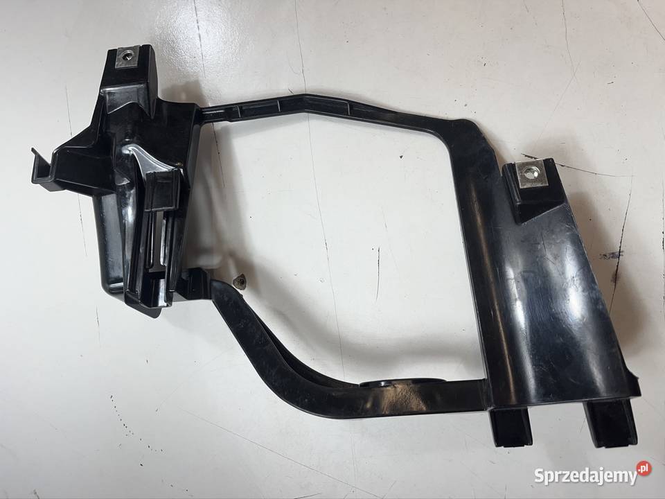 OKULAR MOCOWANIE LAMPY PRAWY PRZÓD BMW E60 E61 wielkopolskie Tarnowo Podgórne