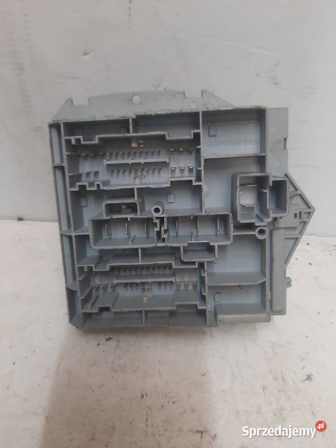 Fiat Idea 13 MJ skrzynka bezpieczników 51739425 Ksawerów