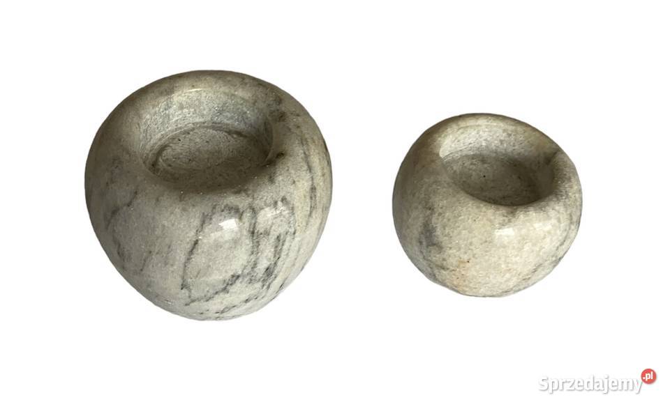 Marmurowe świeczniki komplet 2