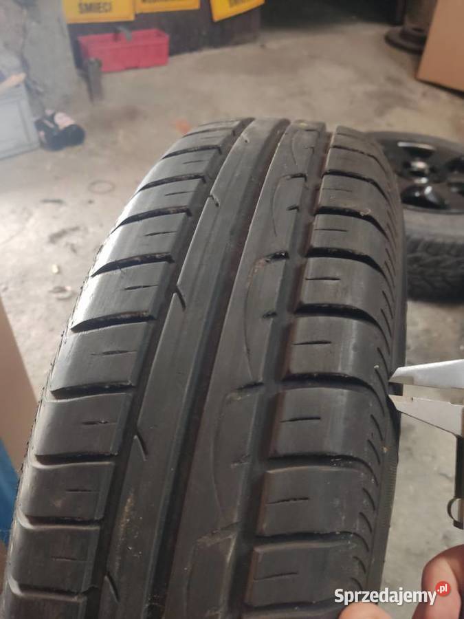 Felgi stalowe z oponami letnim Golf 4 Białystok