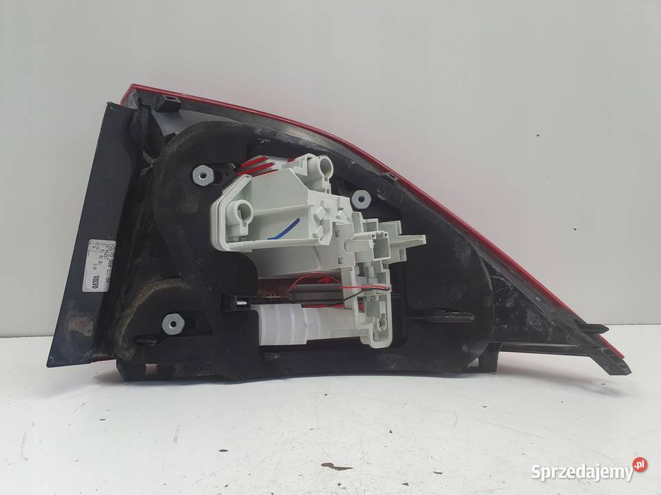 Volvo S60 II 1013r TYLNIA TYLNA LAMPA LEWA lewy Janów