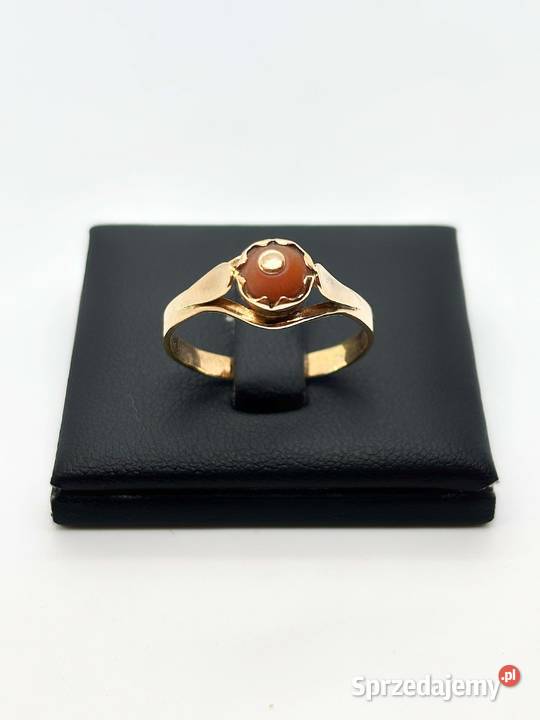 Złoty pierścionek pr 585 290g Rozmiar 22 sprzedam