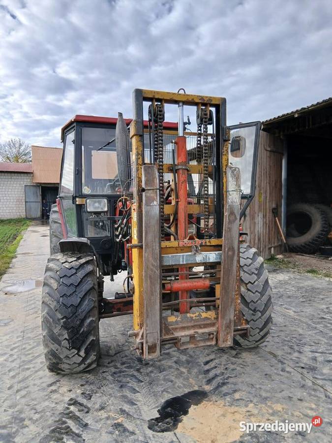 International 640 Case