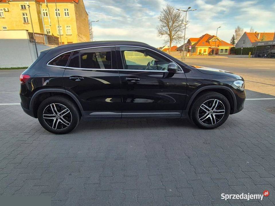 MercedesBenz GLA 250 e 8GDCT Progressive 13 Masłowo