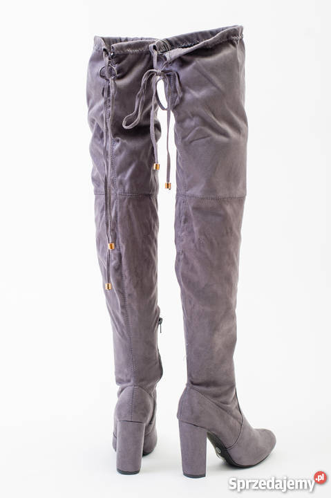 Szare kozaki kolano na słupku podkarpackie Stalowa Wola