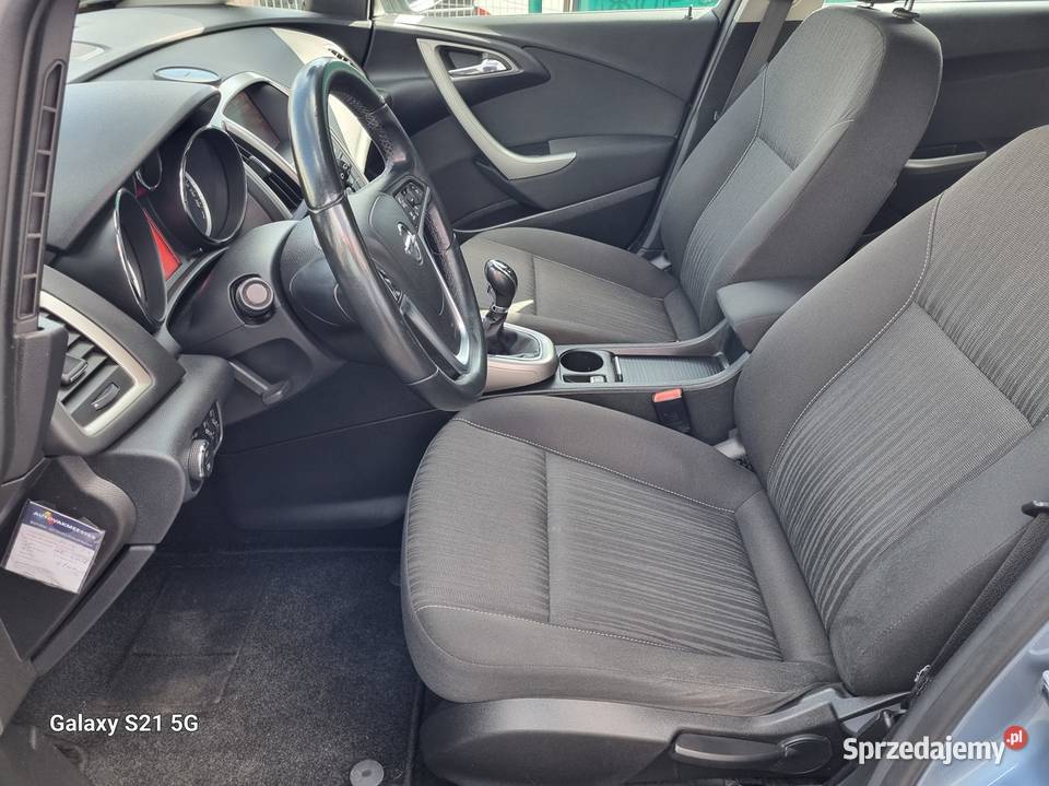 Opel Astra J 16 TURBO 180 nawigacja alufelgi Płońsk