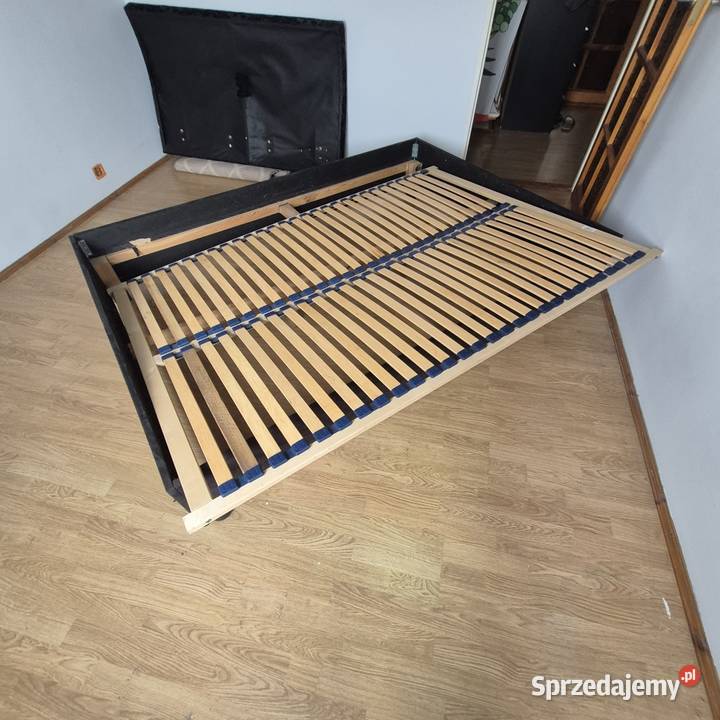 Łóżko z zagłówkiem Dorohusk-Osada sprzedam