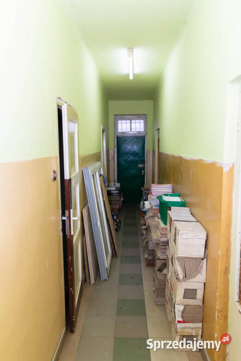 Działka komercyjna z budynkiem 2879m2 Kolejowa Ostrowiec Świętokrzyski