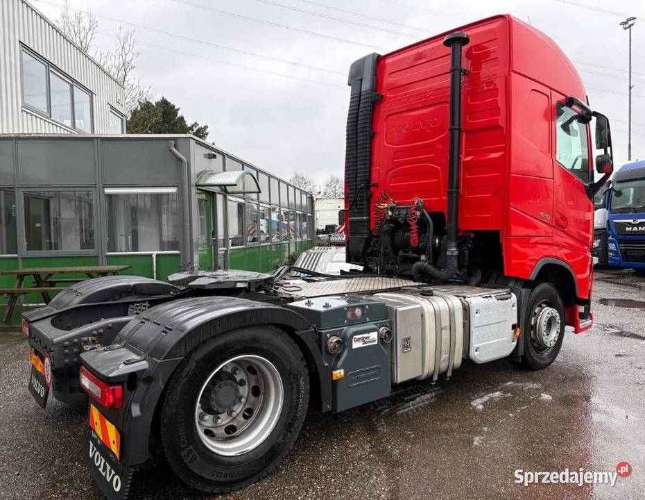 Ciagnik Volvo FH z sprezarka kompressorem Warszawa sprzedam