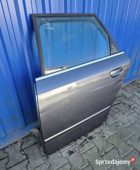 5 DRZWI TYŁ LEWY TYLNE LEWE AUDI A4 B6 KOMBI Działoszyce sprzedam