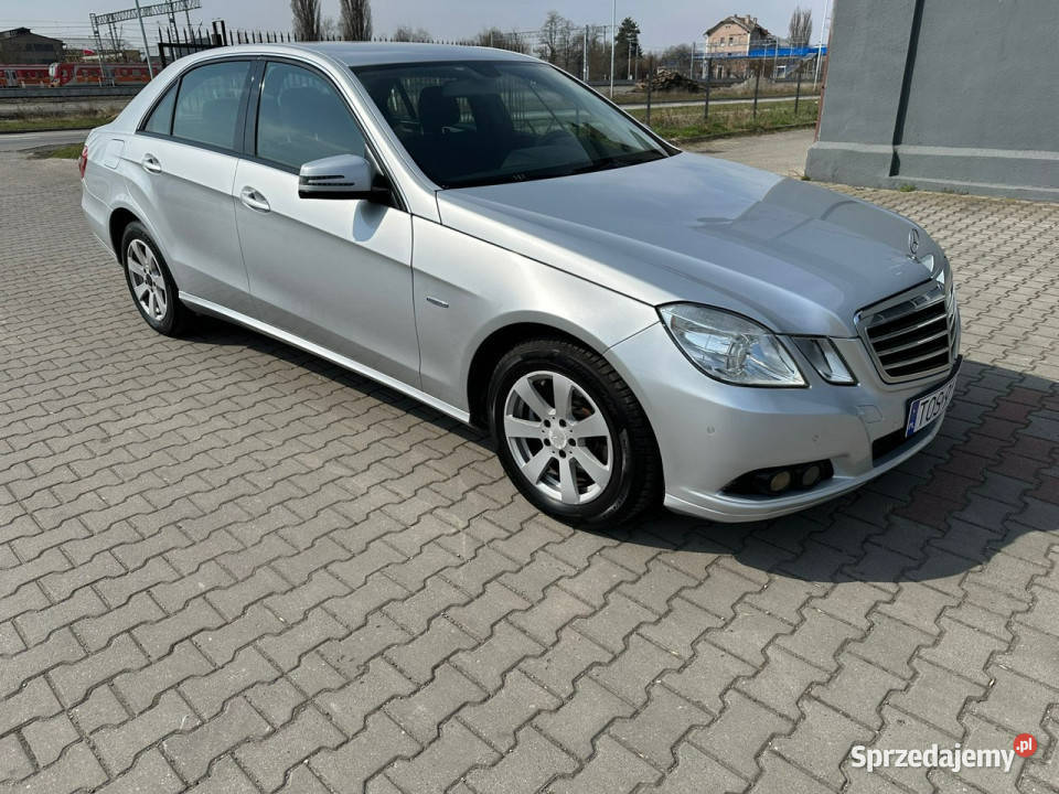 Mercedes E 200 E200 Grzane fotele Klimatronic