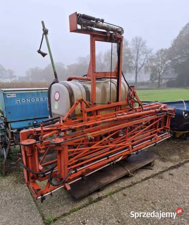 Opryskiwacz douven 12 metrów 600 litrów Zawieszane Jastrzębie