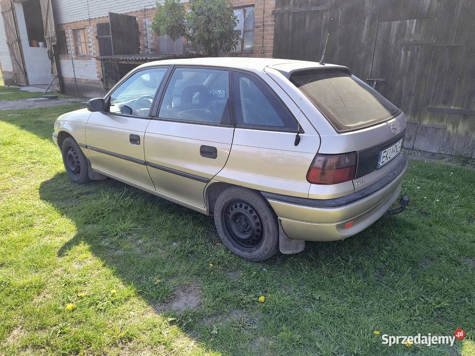 Astra f 17 diesel Isuzu Brony sprzedam