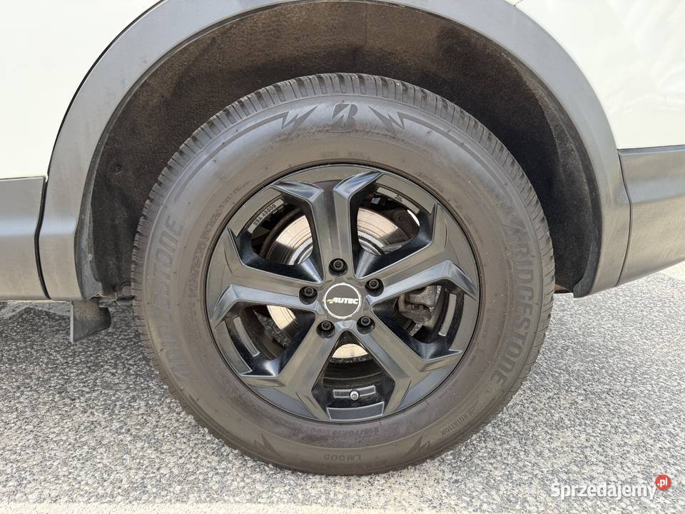 Nissan Qashqai 12 BENZYNA Klimatronik Nawigacja radio Konin sprzedam