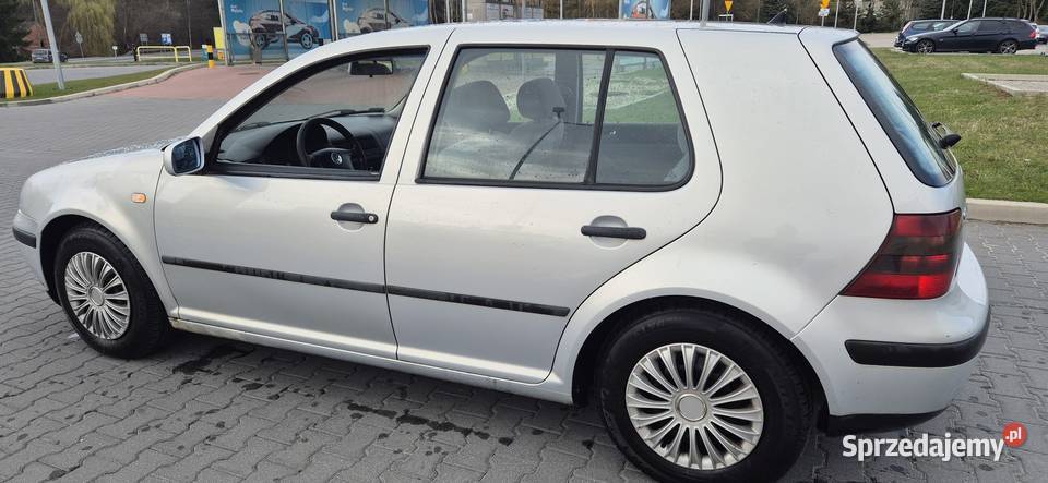 VW GOLF 4 HATCHBACK 1600 BGAZKLIMAOPŁATY NA Głogów