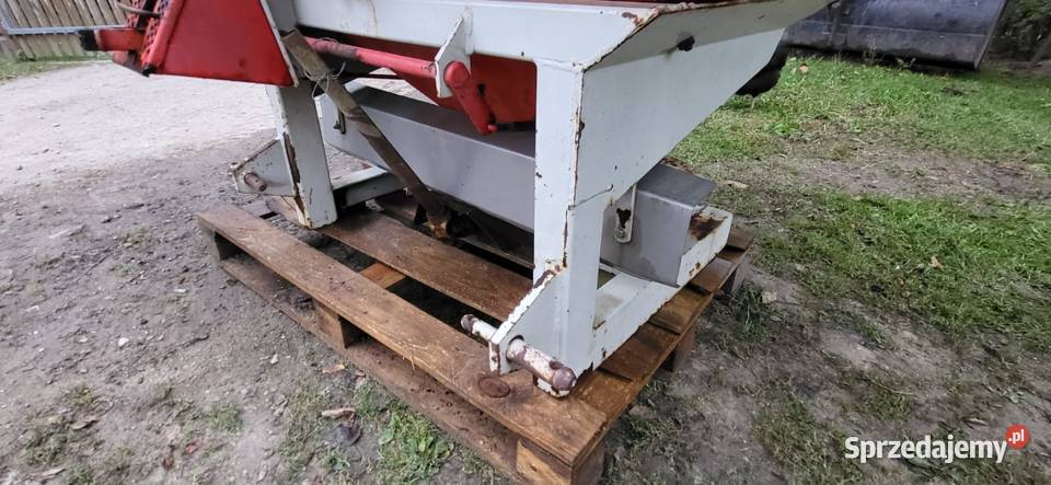 Rozsiewacz rauch 600 liter Rozsiewacze nawozów podkarpackie Ropczyce