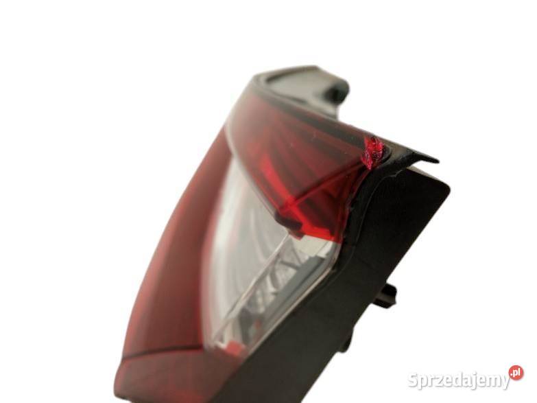 LAMPA TYŁ W KLAPĘ PRAWA SEDAN EUROPA Renault osobowe sprzedam