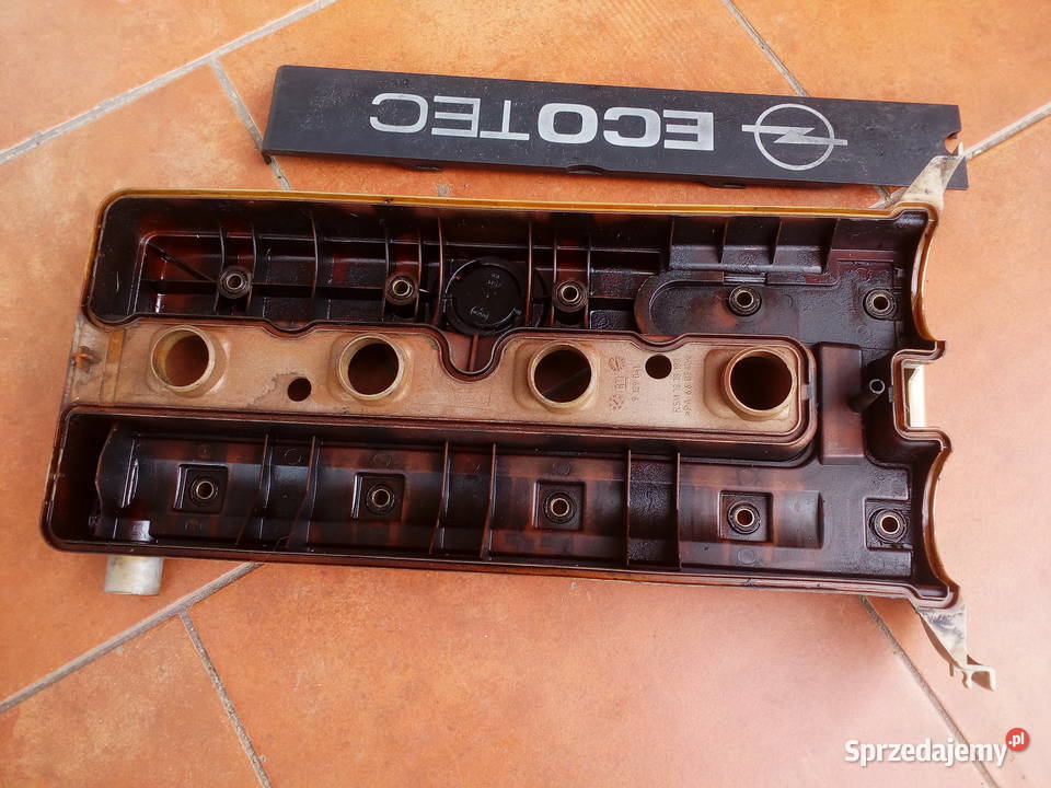 Pokrywa zaworów opel omega b 20 22 Głowice cylindrów Połaniec