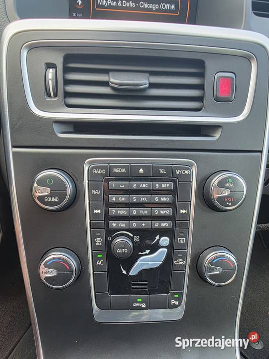 Volvo V60 16D 115 2012 Bogate wyposażenie podlaskie Białystok