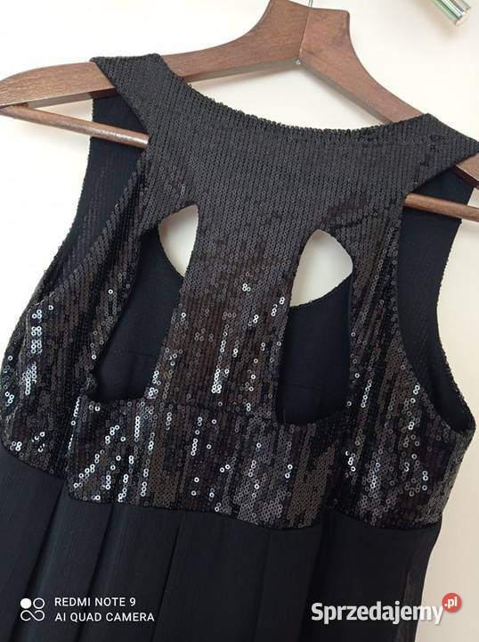 Czarna sukienka z cekinami podlaskie Hajnówka