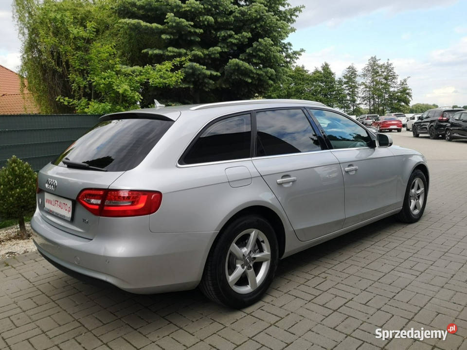 Audi A4 20TDI 143 Klimatronic Tempomat światła przeciwmgielne A4 Strzegom